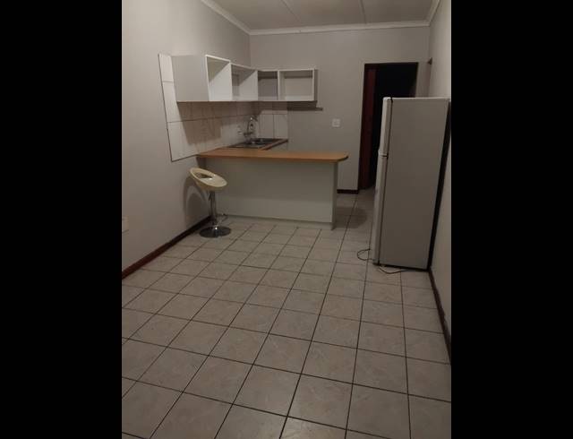 1 bed property to rent in MEIRINGS PARK